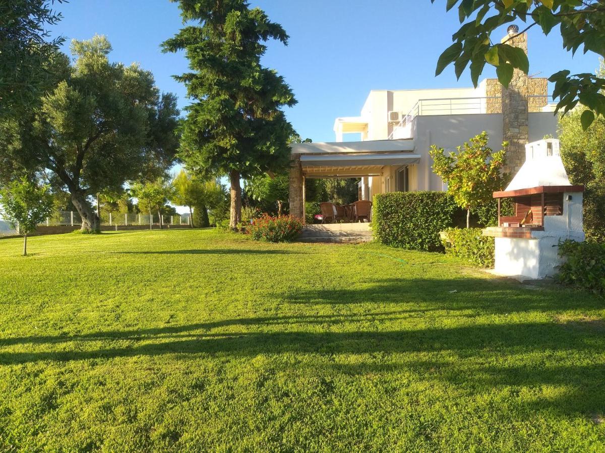Villa Achilleos Possidi Exteriör bild