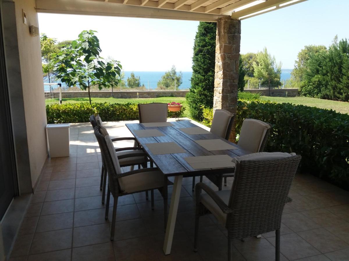Villa Achilleos Possidi Exteriör bild